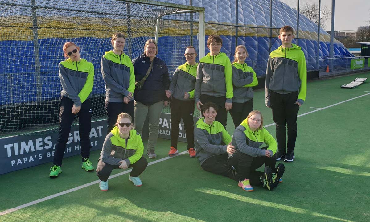 Mike Muliti Foundation - G-Hockey - De Reigers - Nieuwe kleding